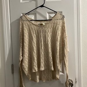 Missy Robertson Cross top